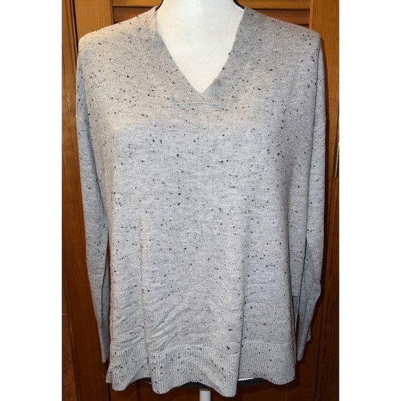 LOFT Tops - Loft Grey Speckled V Neck Tunic — Medium